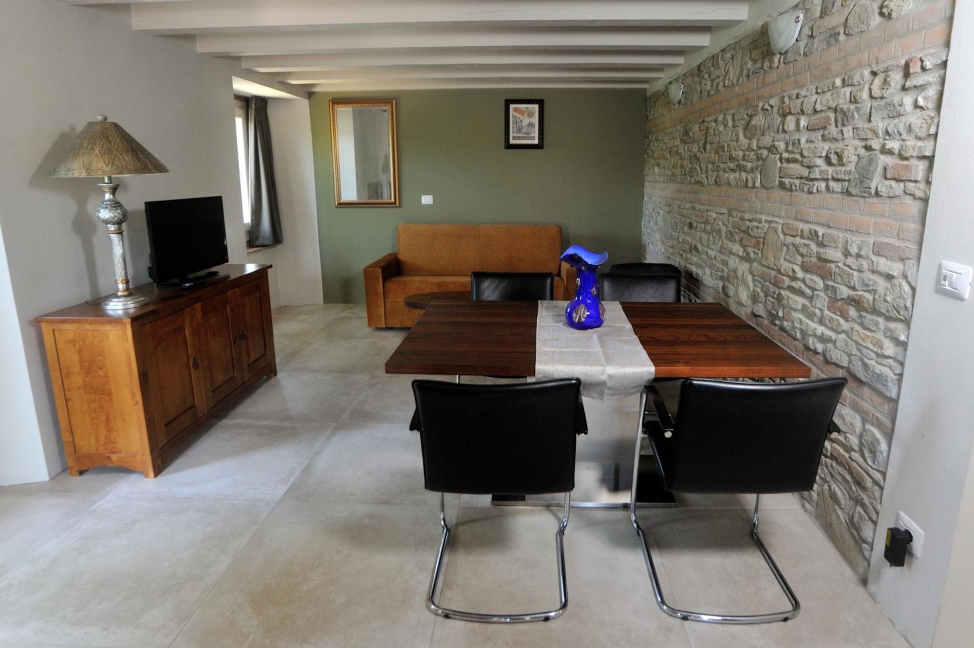 Borgo Stanzano Aparthotel Zocca Bagian luar foto