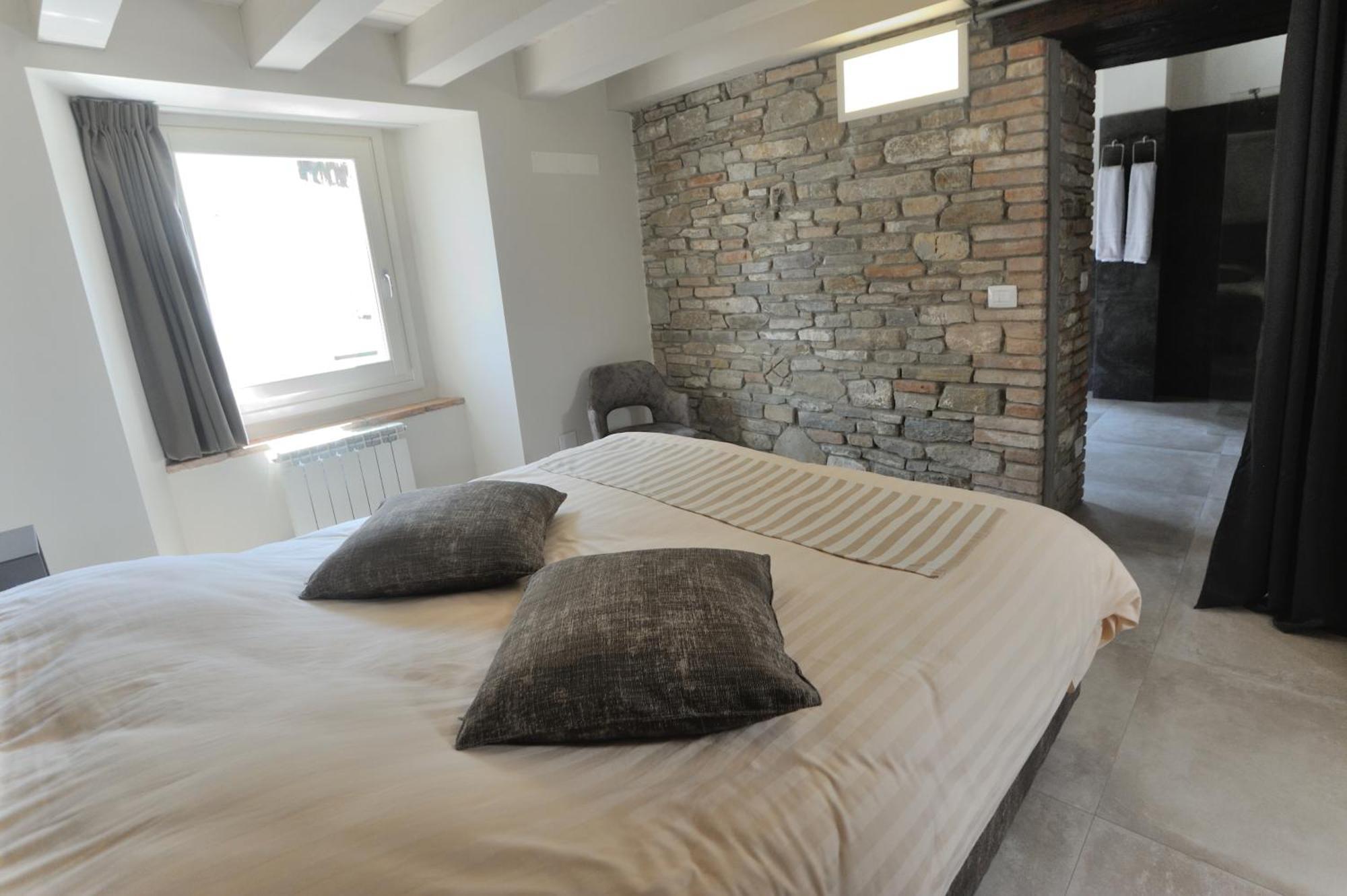 Borgo Stanzano Aparthotel Zocca Bagian luar foto